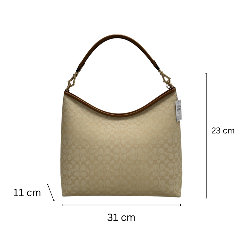 Chic Handbag - I Crafted This Timeless Piece Just for You