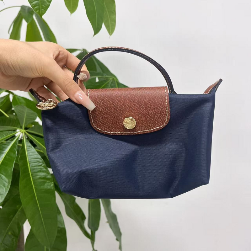 Handcrafted Leather Women's Bag – Style Meets Elegance